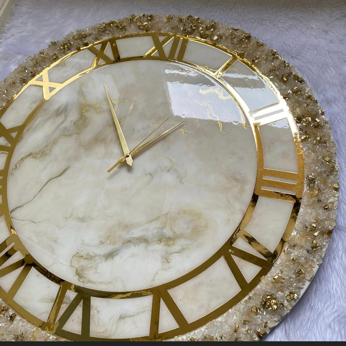 Golden Geode Abstract Epoxy Resin Wall Clock For Home Decor